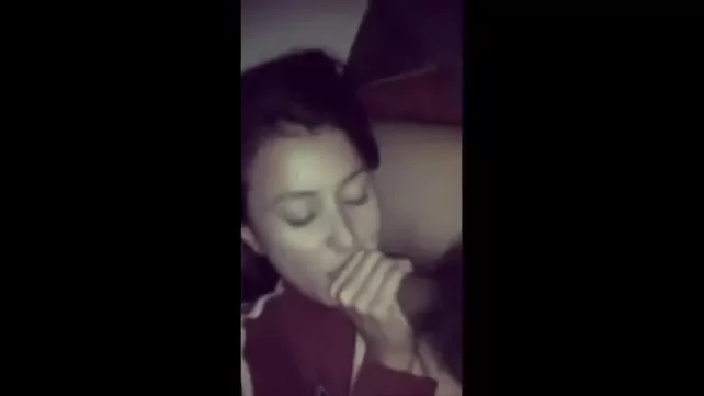 Nepali Girlfriend Lai Lado Chusayera Chikeko XXXi PORN Video