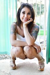 Petite cutie Jynx strips nude and flaunts her titties & shaved vagina outdoors