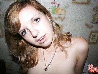 Slim amateur teen Simona shows her titties, ass and cunt in a solo