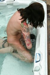 MILF with big nipples Lexi Bardot facesits a guy in an outdoor jacuzzi