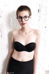 Jerricka confidently show off her sexy and appealing body