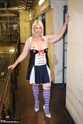 MILFBig TitsUnited KingdomBig AssMatureStripteaseHigh