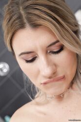 Wet And Pissy Marsianna Amoon
