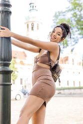 Watch 4 Beauty Valery Ponce