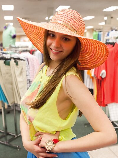 Teen girlfriend Elektra Rose flashes her hot boobs and small ass in a store
