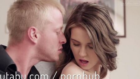 Threesome sex mzhm on the couch