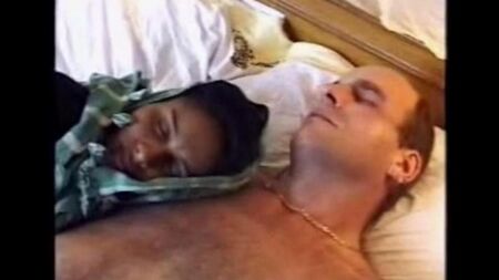 A drunken black woman surrendered to a visiting one