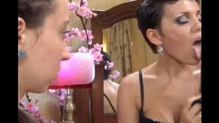 Mom teaches a Russian daughter in incest to do a blowjob