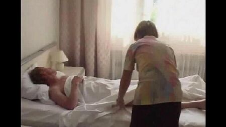 The daughter woke up the sleeping father and fucked with him