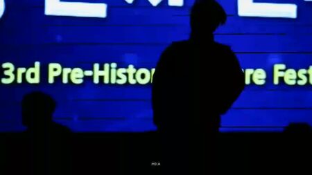 some of yall are gonna be real mad at me but it must be said kim woojin is the best man alive (+david tennant okay)