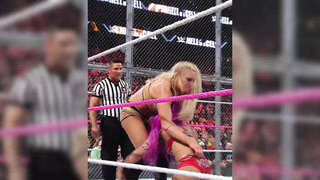 Wwe Kharma Porn - TIL that Kharma's first and only official WWE match was the 2012 Royal  Rumble. : r/SquaredCircle