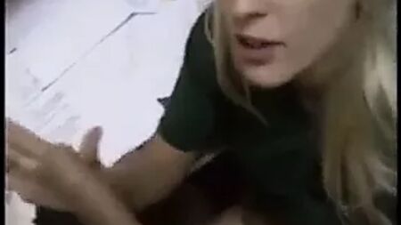 Czech girl fucked and squirting at work