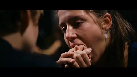 BLUE IS THE WARMEST COLOR, ADELE EXARCHOPOULOS SEX SCENES