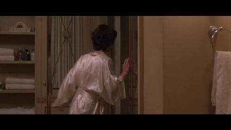 Robin Tunney, others Nude - End of Days (1999) HD 1080p