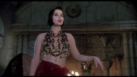 Isabella Rossellini, Catherine Bell etc. Nude - Death Becomes Her (1992)