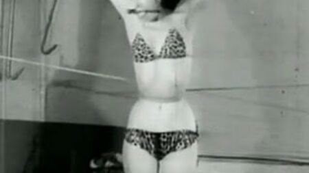 Vintage Betty bondage