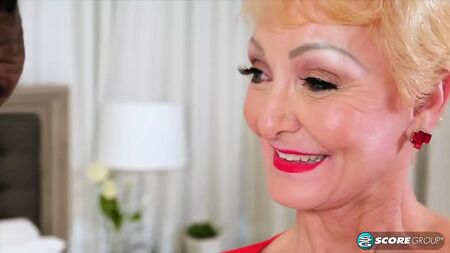 Seka Black looking for a good interracial fuck