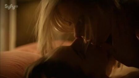 Anna Silk & Zoie Palmer - Lost Girl