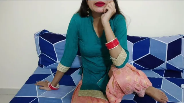 642px x 361px - Desi devar bhabhi porn videos & sex movies - XXXi.PORN