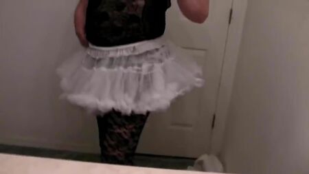 wetting terrycloth nappies and plasticpants at work