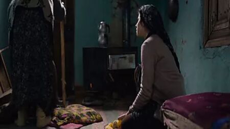 Nesrin Cavadzade - Kuzu (2014)