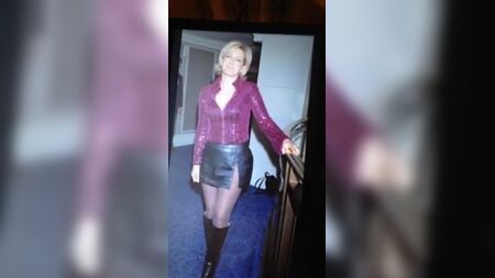 Penny Smith in pantyhose cum tribute