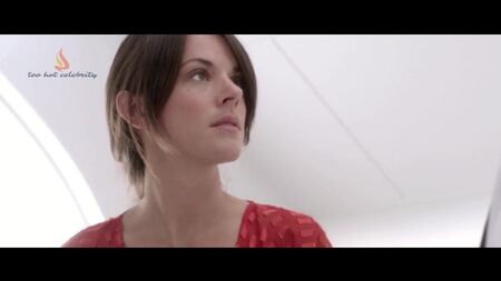 Sarah Butler - Moontrap Target Earth 2017