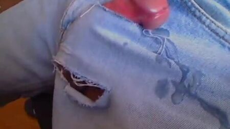 Hanfree Cum in Jeans
