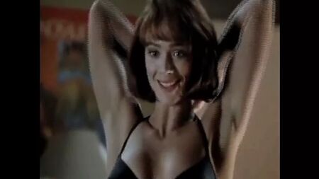 Which one would you choose? ( Lauren Holly. )