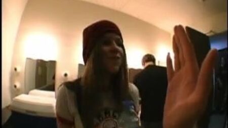 Avril Lavigne - Nice Tits in black Bra