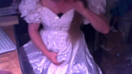 pretty wedding gown