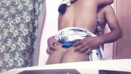 Tamil aunty