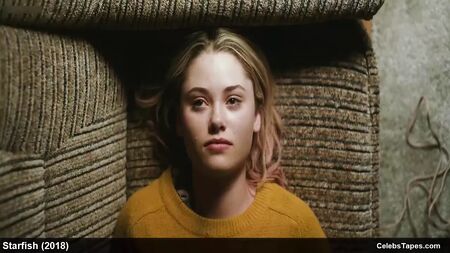 Celeb Actress Virginia Gardner Nude And Masturbating Scenes