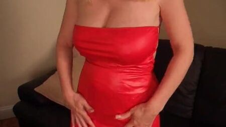 Milf Lucy