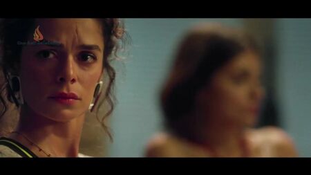 Ozge Ozprncci - Biz Boyleyiz 2020