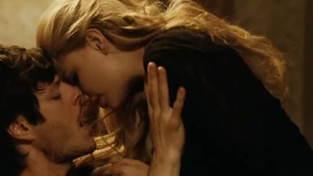 Miriam Giovanelli - ''Gli Sfiorati''