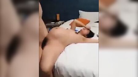 Pregnant Chinese woman fucked
