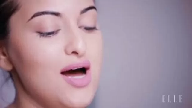 Sunakhi Ki Porn Hd Video - Sonakshi Sinha's Porn Videos - XXXi.PORN