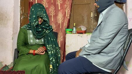 Hard Anal boss ne secretary ko salary badane ka jhasa dekae chudai kari