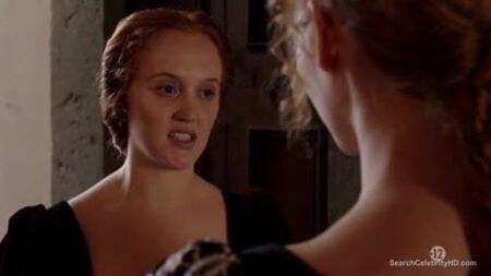 Isolda Dychauk and Stephanie Caillard nude - Borgia S02E11