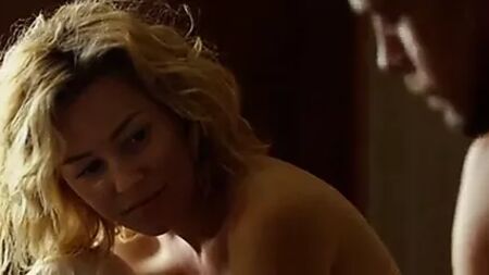 Elizabeth Banks - Little Accidents