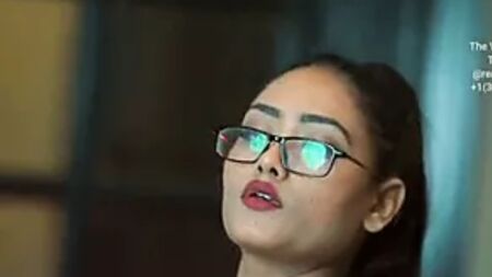 Twinkle girl exclusively showing boobs and pussy