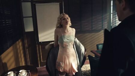 Kate Phillips is Linda Shelby in Peaky Blinders