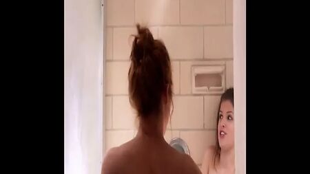 Anna Kendrick deleted scene Pitch Perfect