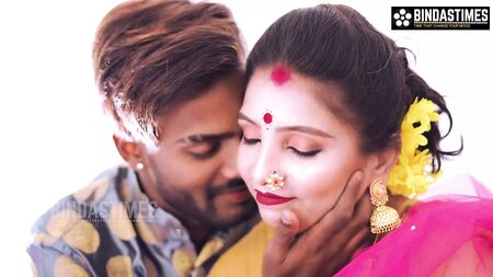 Desi Indian Bhabhi Suhagraat ki thukai pahli bar Hardcore Full Video