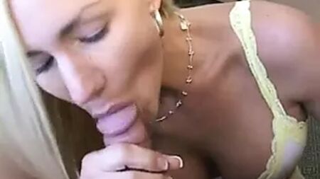 Allie Cumshot Compilation