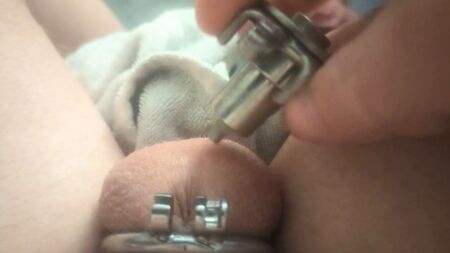 Putting on my flat cage with fat Innie cylinder