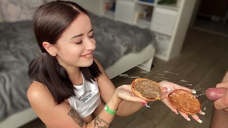 I CUM IN MY STEP SISTER'S BURGER, she loves my cum