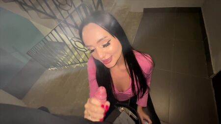 Cheating on boyfriend, sucking dick and fucking for money in the entrance, almost caught, risky publ