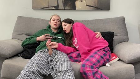 Step Brother Watch Porn and Jerk Off Next To Step Sister! But She Decide Handjob Him Instead Reading